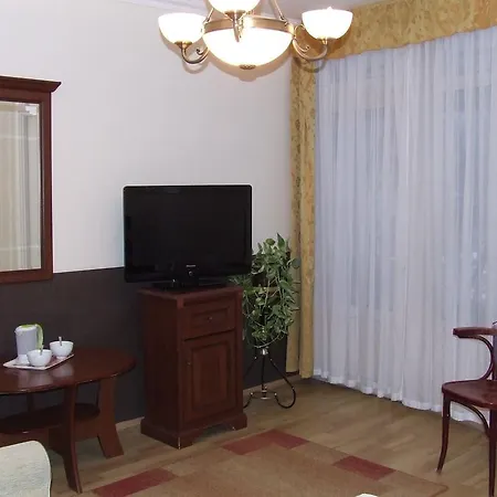 Peterfia Panzio Guest house *