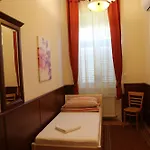 Affittacamere Péterfia Panzió
