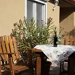 Affittacamere Péterfia Panzió 3*
