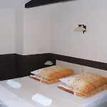 Affittacamere Péterfia Panzió