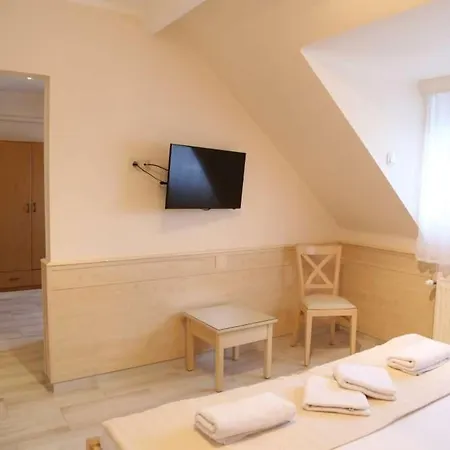 게스트하우스 Peterfia Panzio