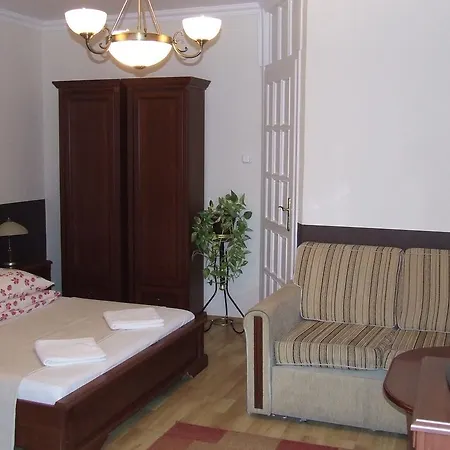 게스트하우스 Peterfia Panzio 데브레첸