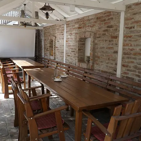 Peterfia Panzio 게스트하우스 데브레첸