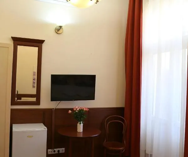 게스트하우스 Peterfia Panzio