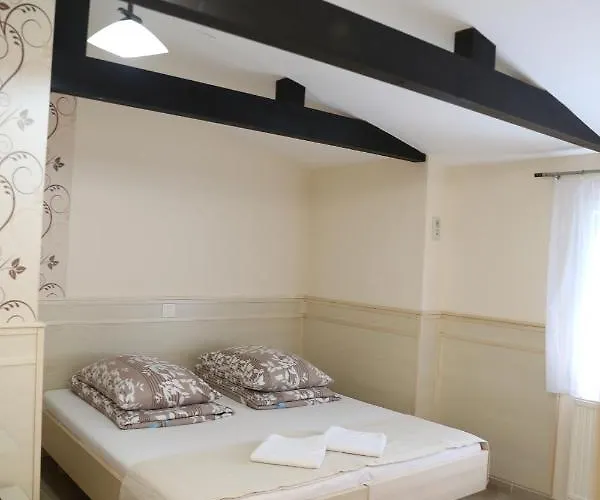 Peterfia Panzio 데브레첸