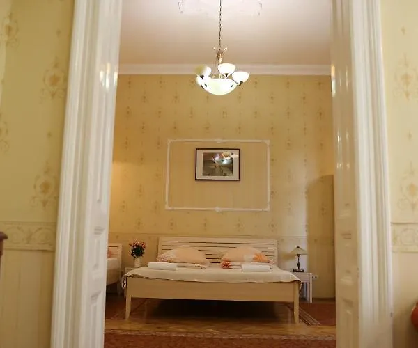 Guest house Peterfia Panzio Debrecen