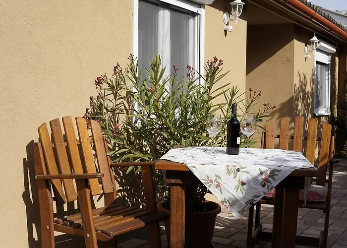 Guest house Peterfia Panzio 3*